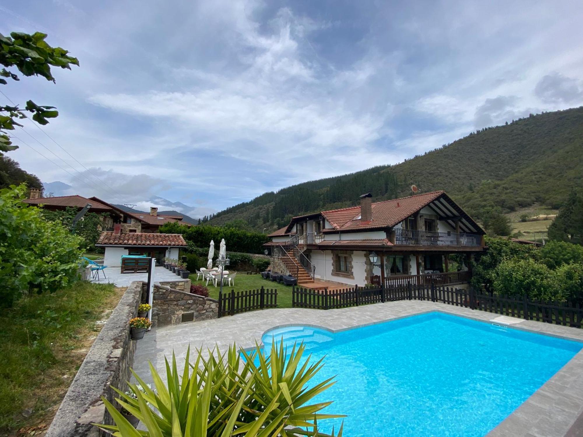 Apartamentos Rurales Valverde Potes Extérieur photo